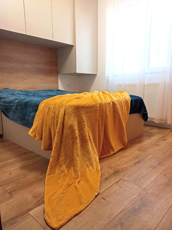 Stylish, Modern 2 Rooms Flat With River View, Near Presidential Palace Bucureşti Eksteriør bilde